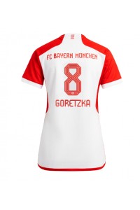 Bayern Munich Leon Goretzka #8 Jalkapallovaatteet Naisten Kotipaita 2023-24 Lyhythihainen